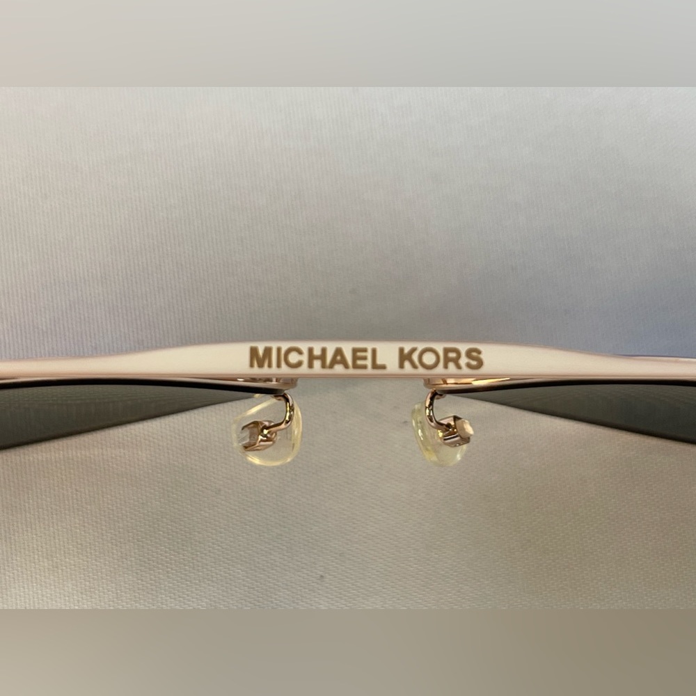 Michael Kors - Pilot Sunglasses - Picture 8 of 15